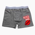 Kiss Me Yazılı Erotik Boxer